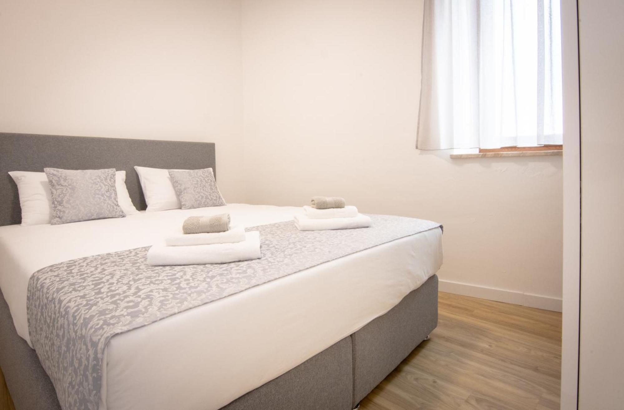 Bed & Breakfast Portun In The Center Baška Voda エクステリア 写真
