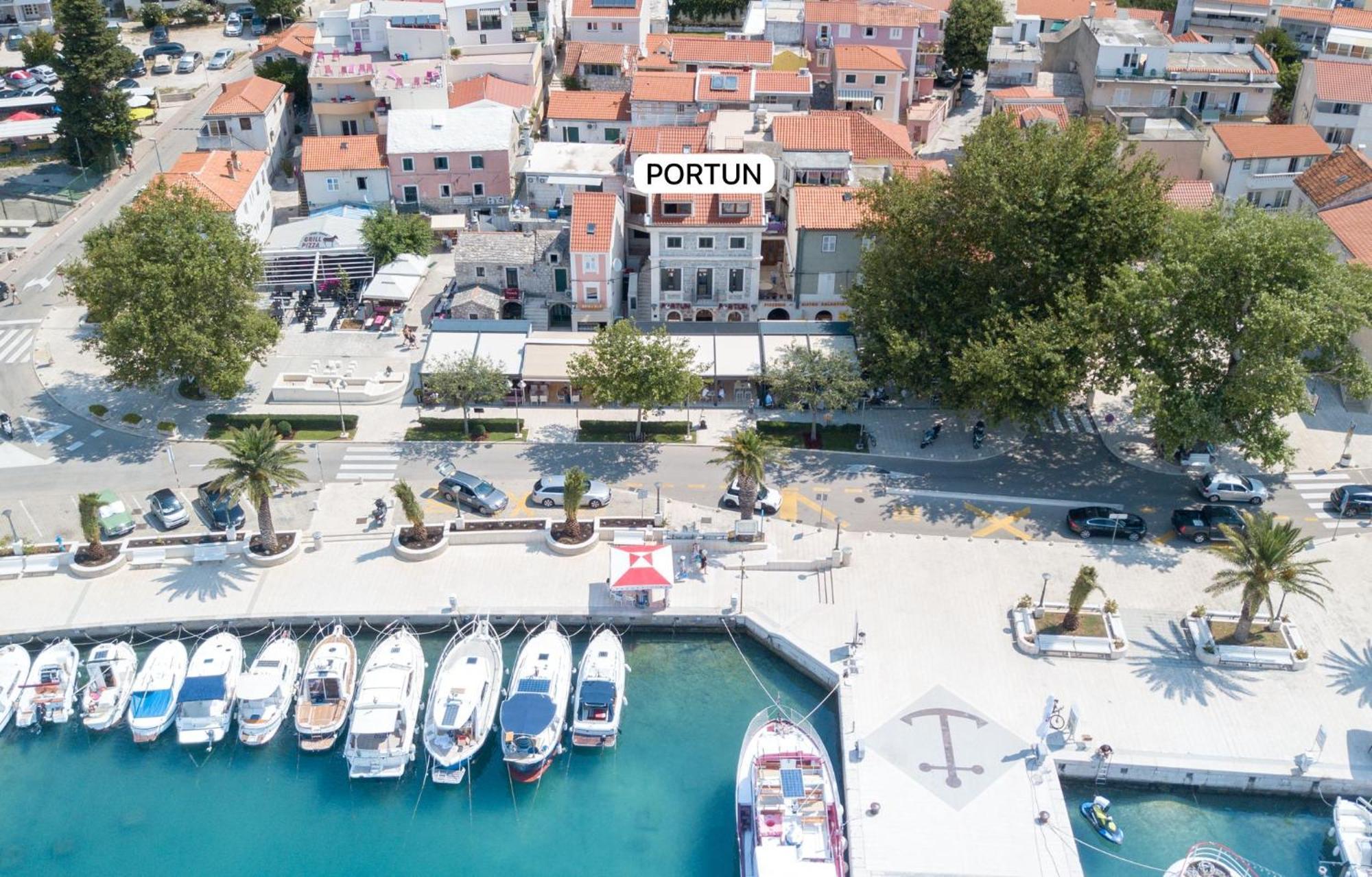 Bed & Breakfast Portun In The Center Baška Voda エクステリア 写真