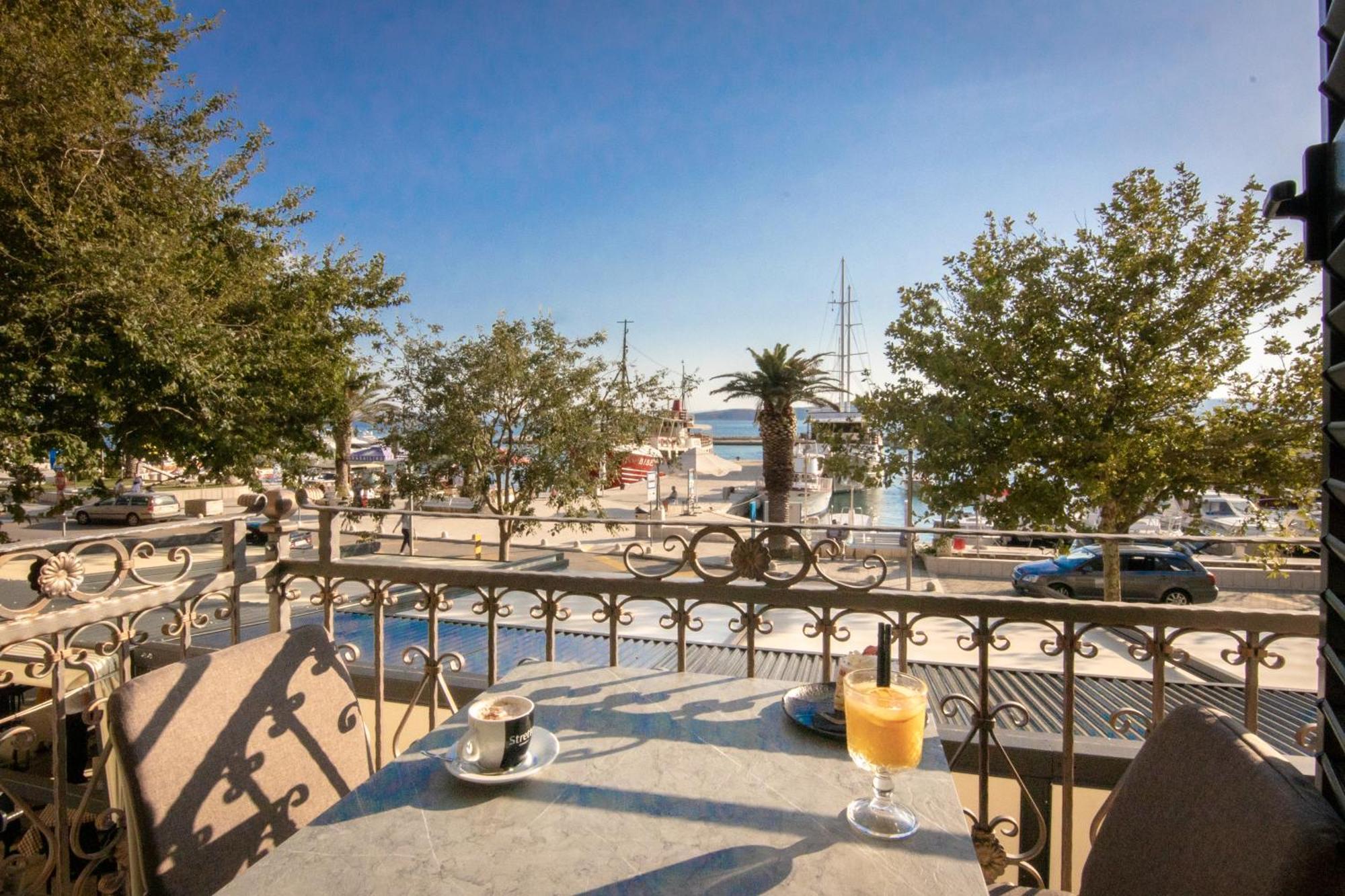 Bed & Breakfast Portun In The Center Baška Voda エクステリア 写真